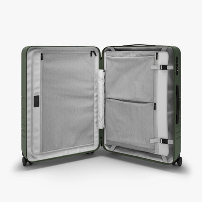 Check-In Medium