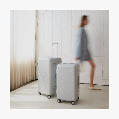 Hybrid Carry-On Plus